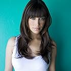 Hannah Simone