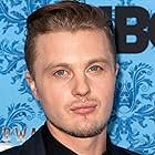 Michael Pitt