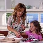 Giada De Laurentiis and Jade Thompson in Giada at Home 2.0 (2008)