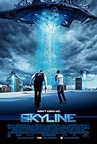 Eric Balfour and Donald Faison in Skyline (2010)