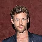 Harry Treadaway