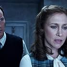 Vera Farmiga and Patrick Wilson in The Conjuring 2 (2016)