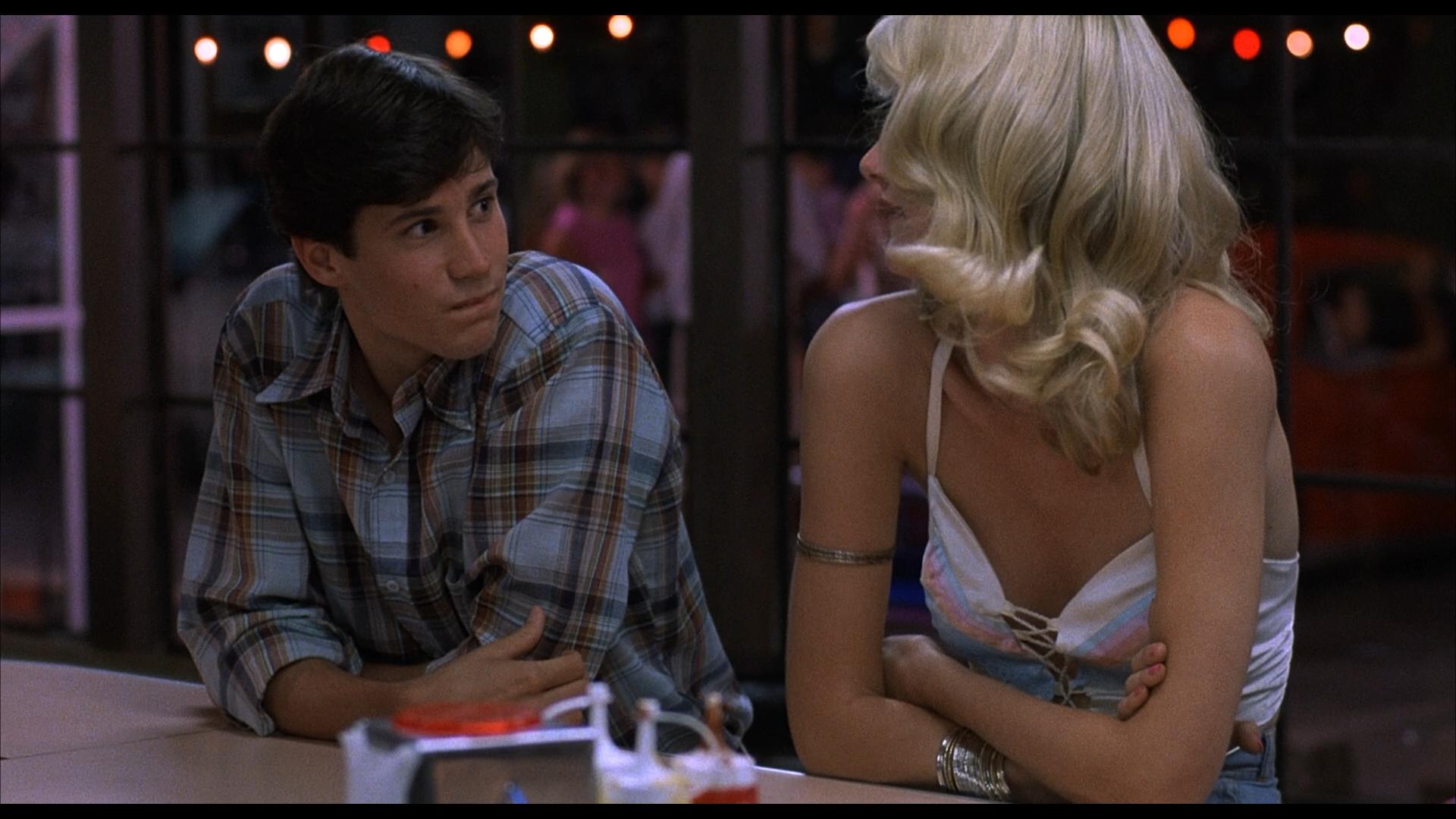 Laura Dern and William Ragsdale in Smooth Talk (1985)