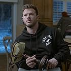 Jimmy Tatro in The Wolf of Snow Hollow (2020)