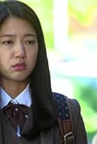 Park Shin-hye in Heirs (2013)