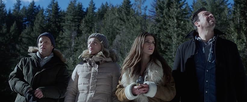 Aleks Paunovic, Jamie Bamber, Stefanie von Pfetten, and Marie Avgeropoulos in Numb (2015)