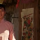 Gong Li and Rujun Teng in Red Sorghum (1988)