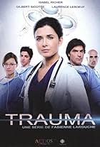 Yan England, James Hyndman, Laurence Leboeuf, Jean-François Pichette, and Isabel Richer in Trauma (2010)