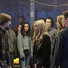 Amy Acker, Stephen Moyer, Jamie Chung, Blair Redford, Natalie Alyn Lind, and Percy Hynes White in The Gifted (2017)