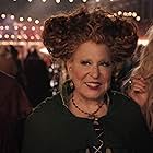 Bette Midler, Sarah Jessica Parker, and Kathy Najimy in Hocus Pocus 2 (2022)