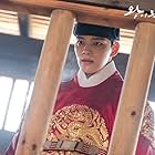 Yeo Jin-goo in The Crowned Clown (2019)