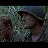 Elias Koteas and Paul Gleeson in The Thin Red Line (1998)