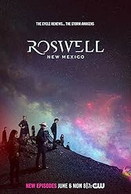 Nathan Parsons, Amber Midthunder, Michael Trevino, Heather Hemmens, Tyler Blackburn, Jeanine Mason, Michael Vlamis, and Lily Cowles in Roswell, New Mexico (2019)