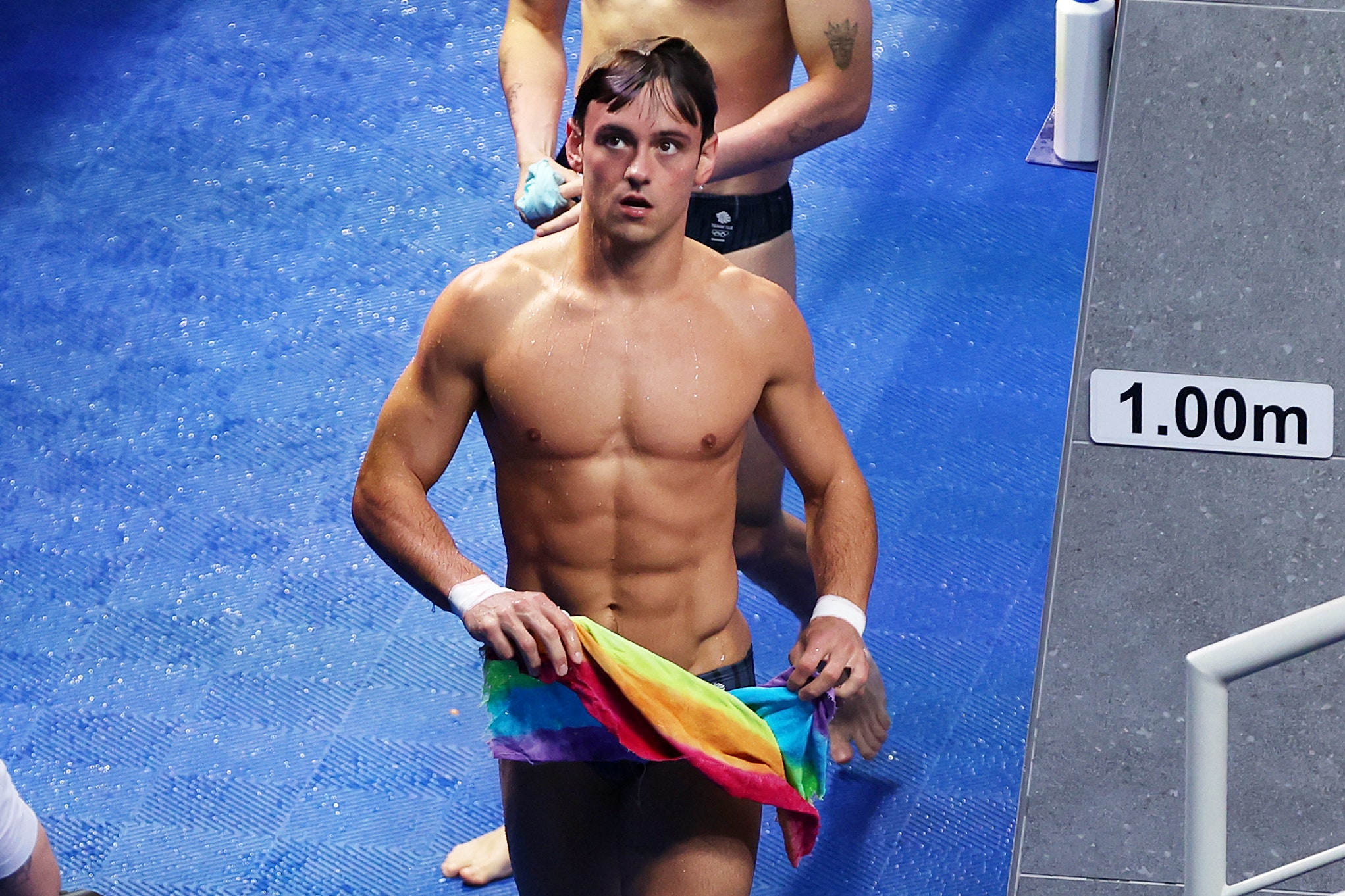 Tom Daley: campione di tuffi, attivismo e uncinetto