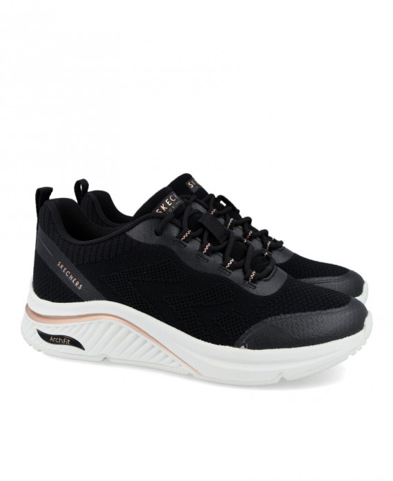 Deportiva negra Skechers Arch Fit S-Miles 155567