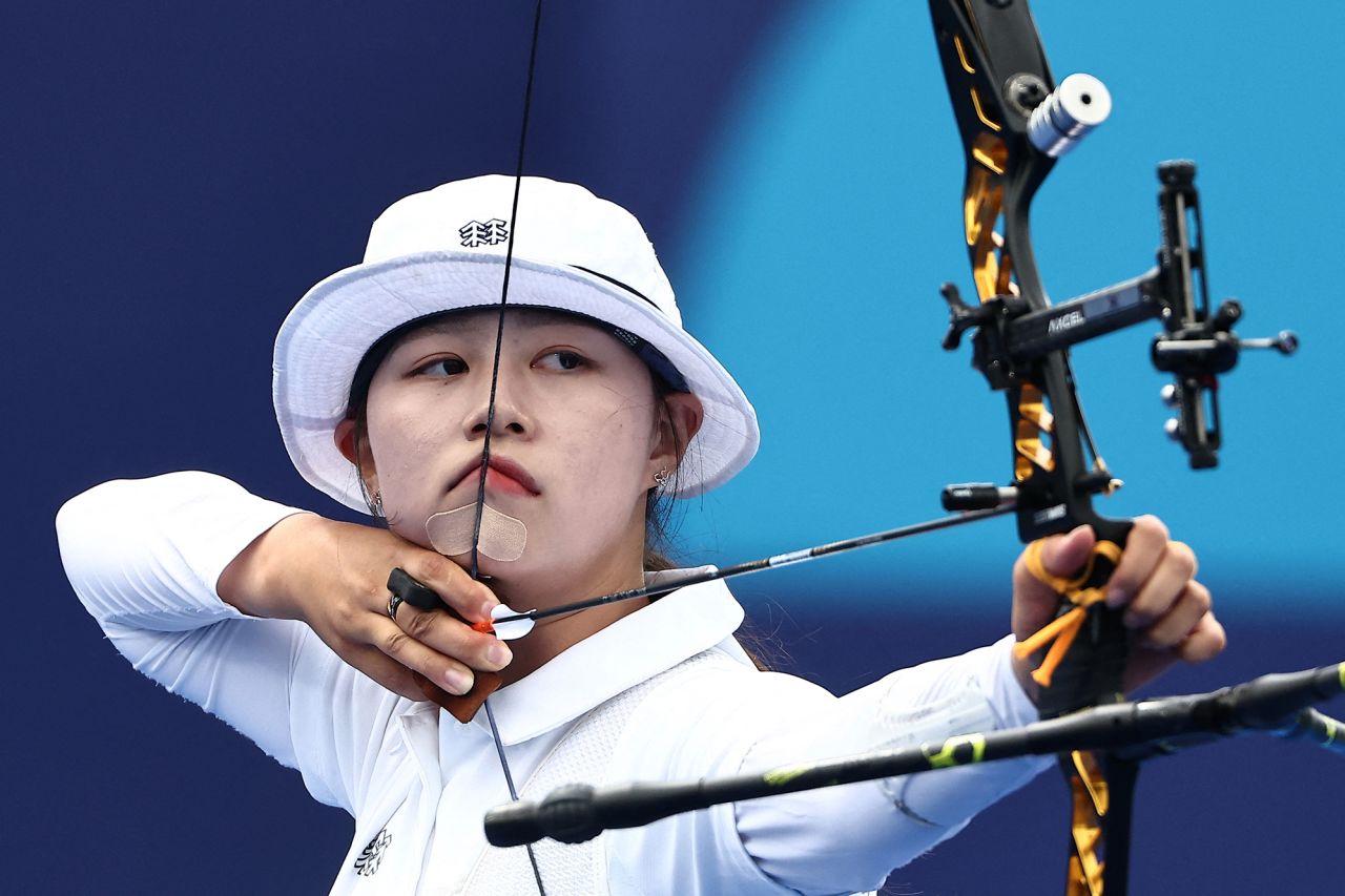 Lim Sihyeon competes in women’s individual archery on August 3.