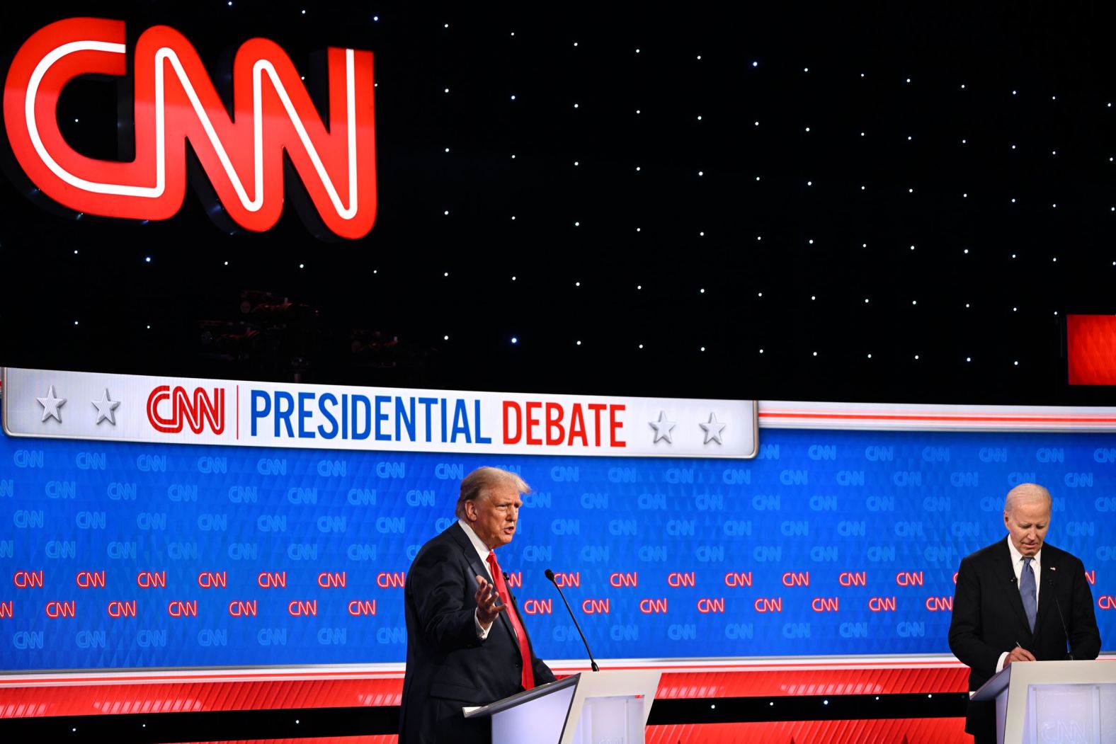 Trump and Biden take part in the <a href="https://www.cnn.com/2024/06/27/politics/gallery/photos-cnn-debate-biden-trump/index.html"