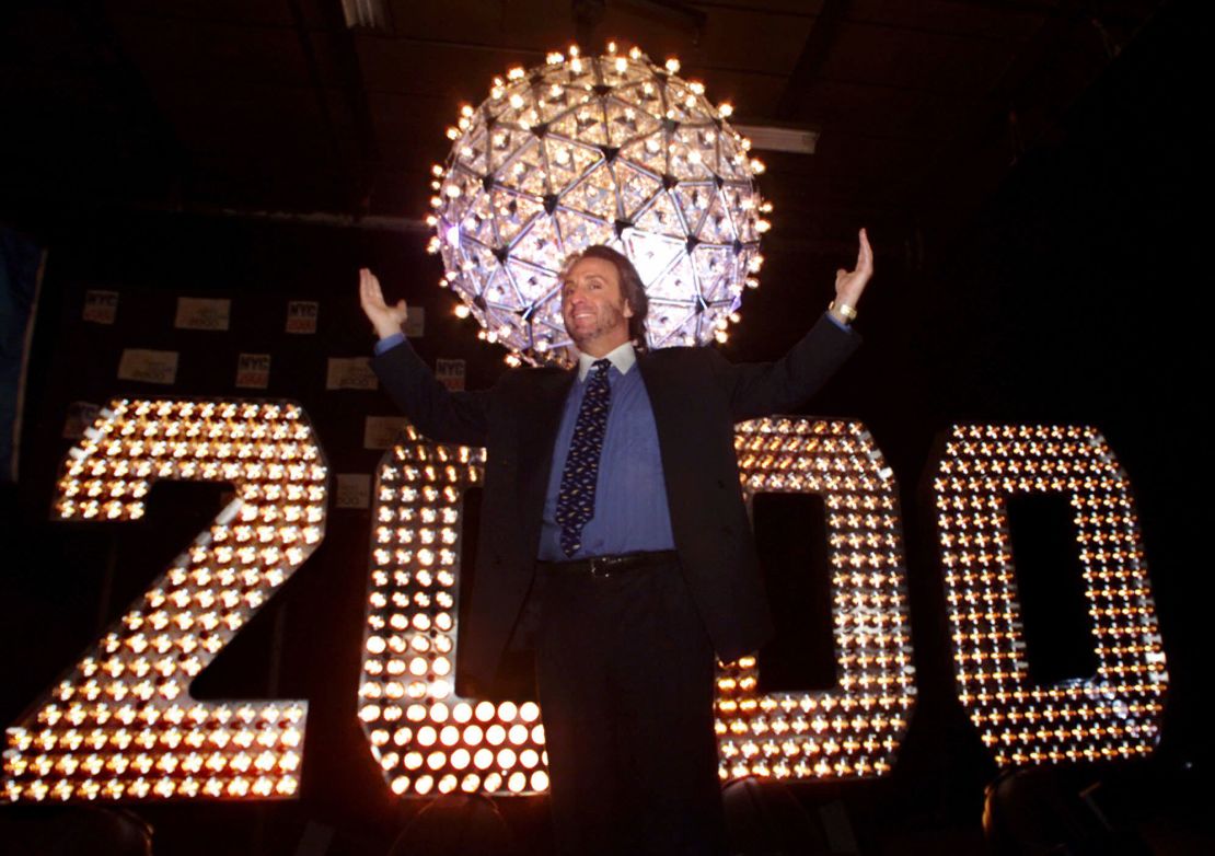 For the millenium, the Times Square ball got a new look, with a crystal design from Waterford Crystal and lighting from Philips.