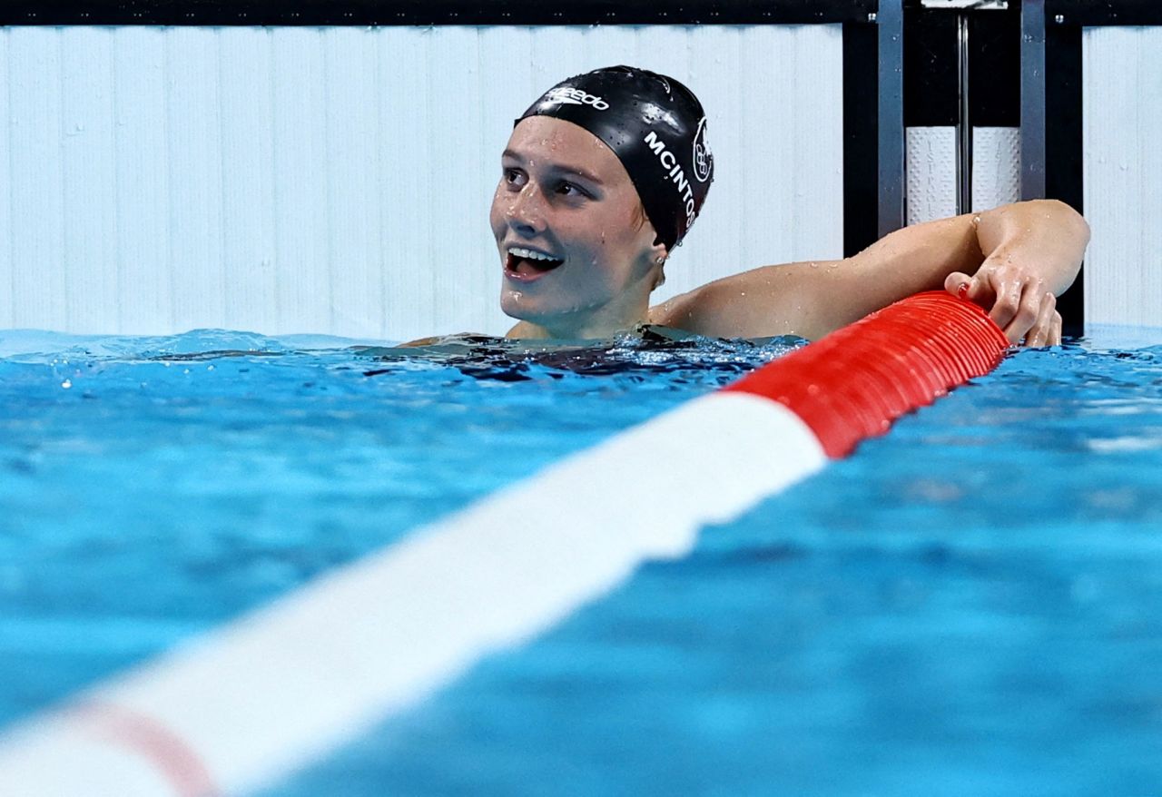 Canada's Summer McIntosh reacts after winning the 200-meter individual medley Saturday. 