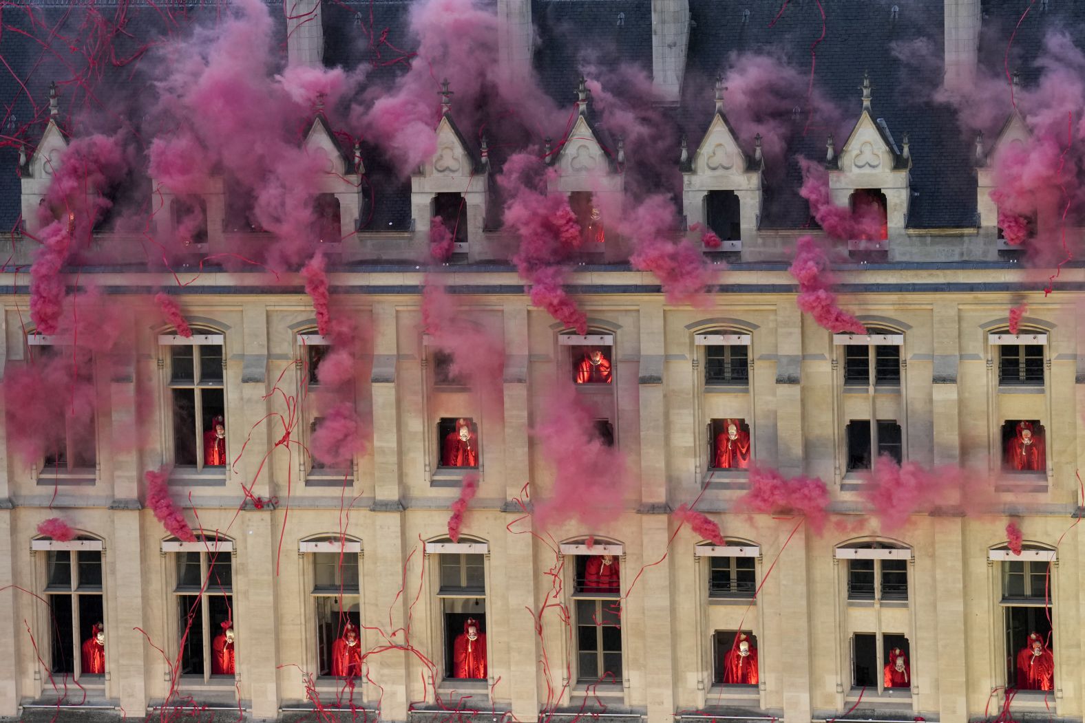 The opening ceremony <a href="https://www.cnn.com/sport/live-news/paris-olympics-2024-opening-ceremony-seine#h_70a19b7538b2f683ea78529e96900e99"