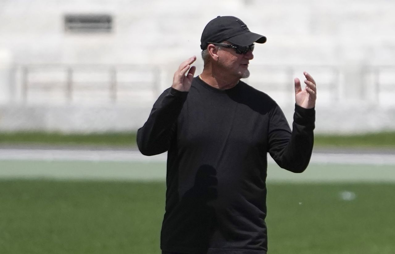 Coach Rana Reider gestures during a training session in the Stadio dei Marmi ahead of an athletics meeting in Rome, on May 15.