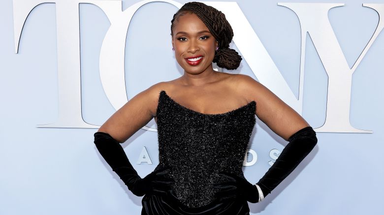  Jennifer Hudson attends the The 77th Annual Tony Awards at David H. Koch Theater at Lincoln Center on June 16, 2024 in New York City.