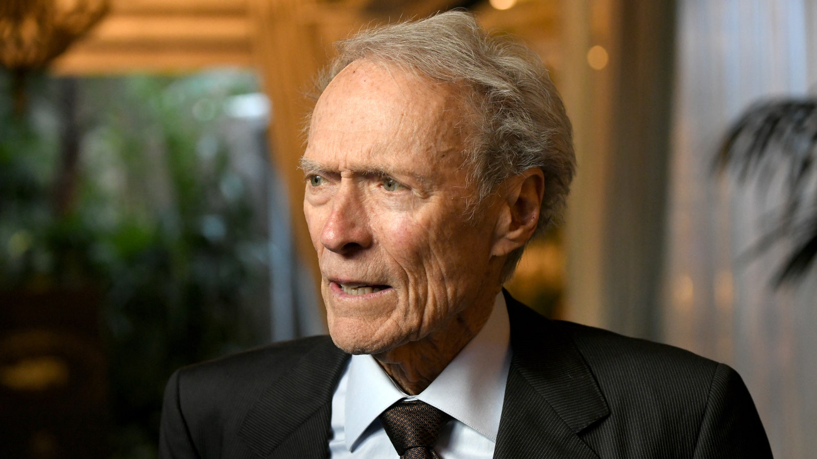 Clint Eastwood, imparable a sus 94 años: a punto de estrenar su posible última película mientras intenta superar la repentina muerte de su pareja