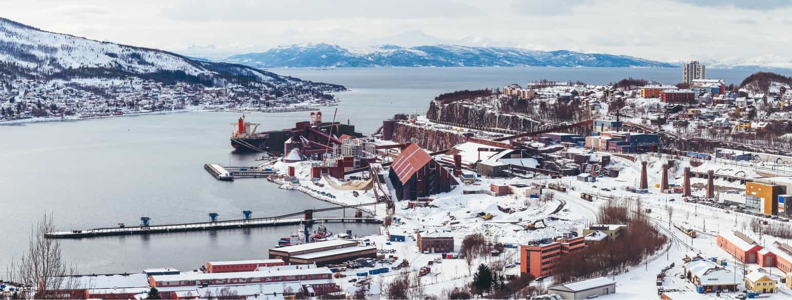 Narvik. Narvik havn er landets nest største.