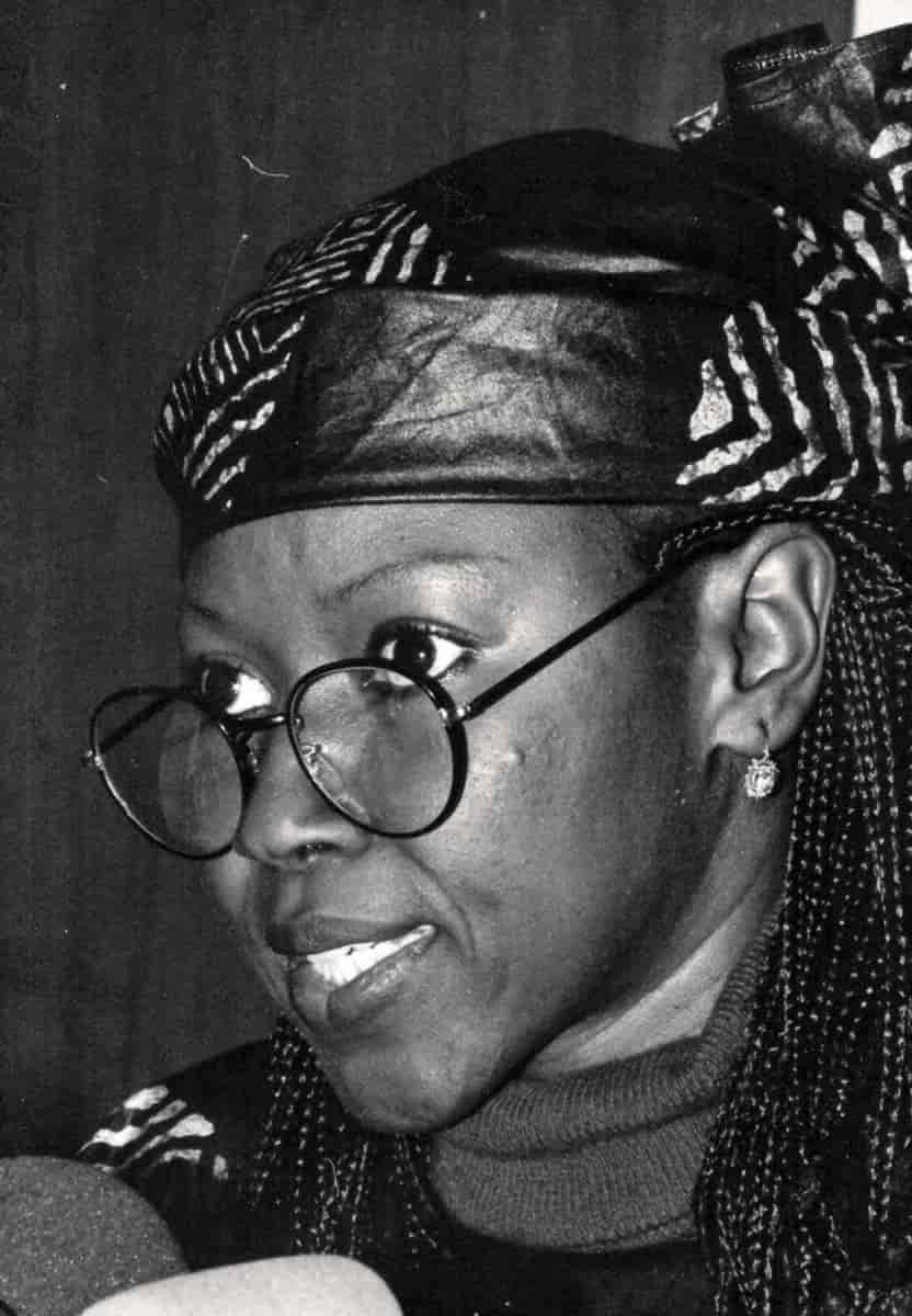 Awa Thiam, 2000