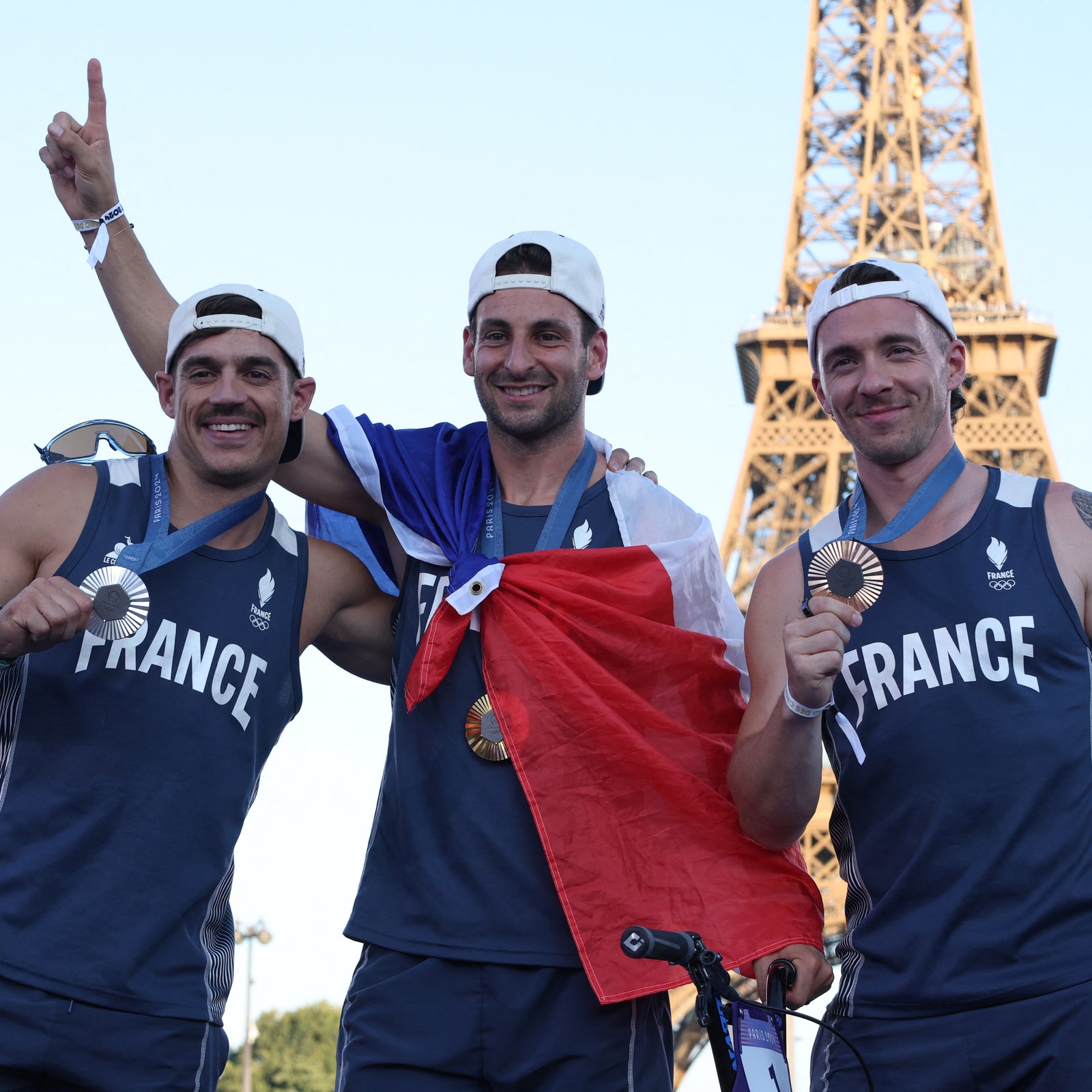 Un député LR plaide pour l’exonération fiscale des primes des médaillés français des Jeux olympiques