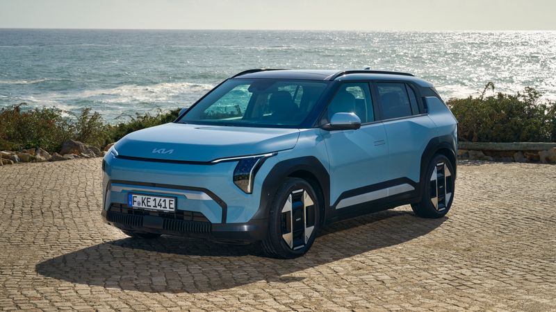 Kia’s EV3 Has Minecraft Looks and Mighty Range