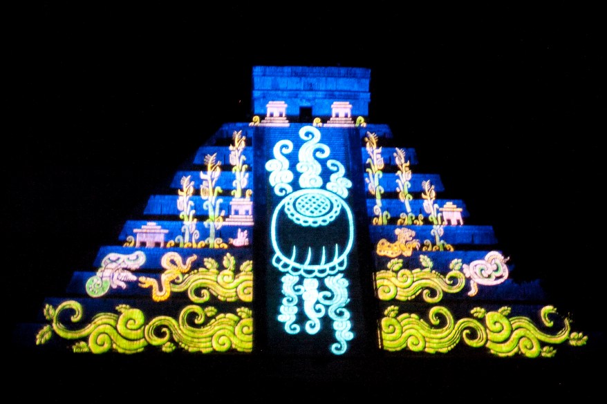 A general view of the Kukulkan Pyramid during the "Nights of Kukulkan" sound and light show at the archaeological zone of Chichen Itza in Yucatan state December 10, 2014. Picture taken December 10. REUTERS/Lorenzo Hernandez (MEXICO - Tags: TRAVEL SOCIETY)