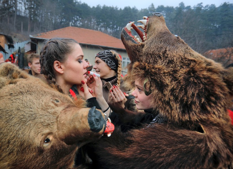 Romania Bear Dance Photo Gallery