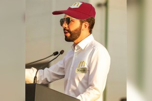 El Salvador President Nayib Bukele posted a photo on his Twitter account showing him wearing a McDonald's employee uniform.