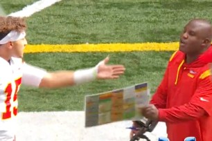 Mahomes sideline spat