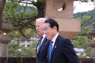 Joe Biden and Japan's Prime Minister Fumio Kishida at the G7 Leaders' Summit.