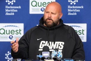 brian daboll giants trade deadline locker room