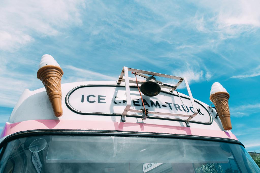 The neighborhood joined together in an ice cream man boycott.