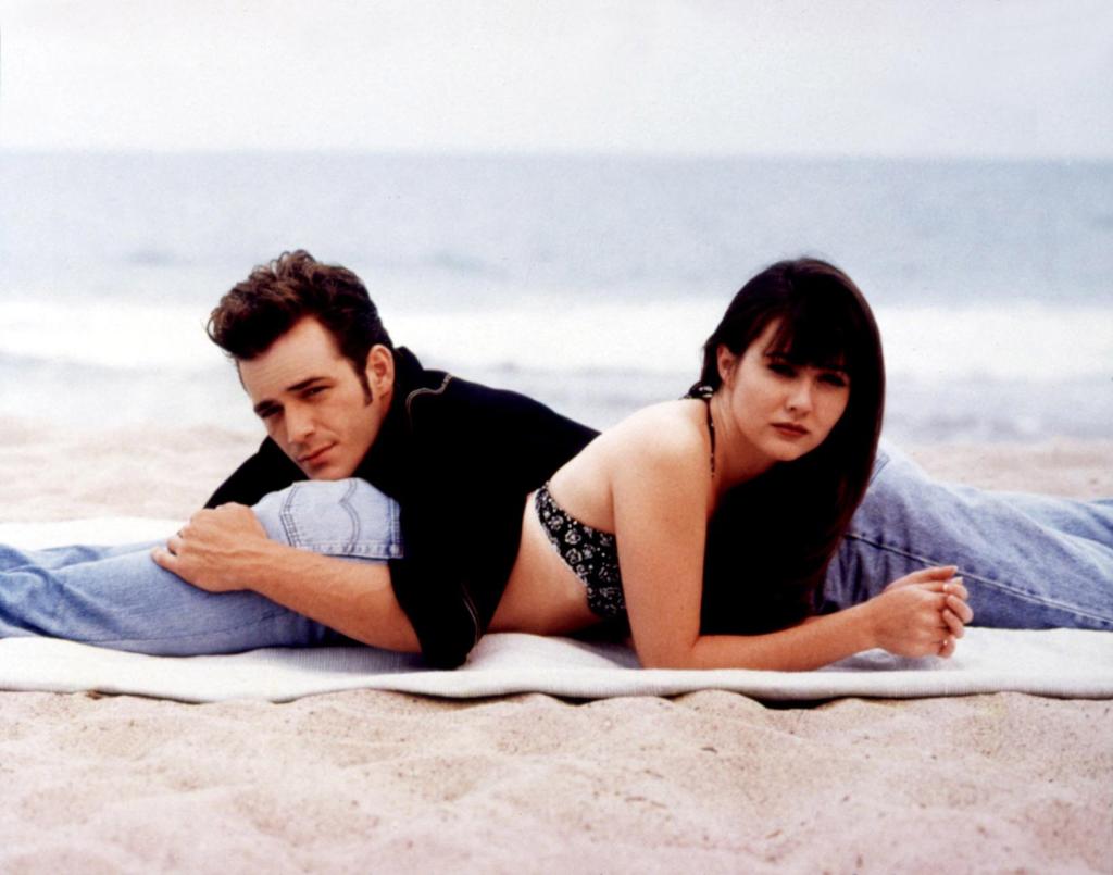 Luke Perry, Shannen Doherty in "Beverly Hills, 90210"