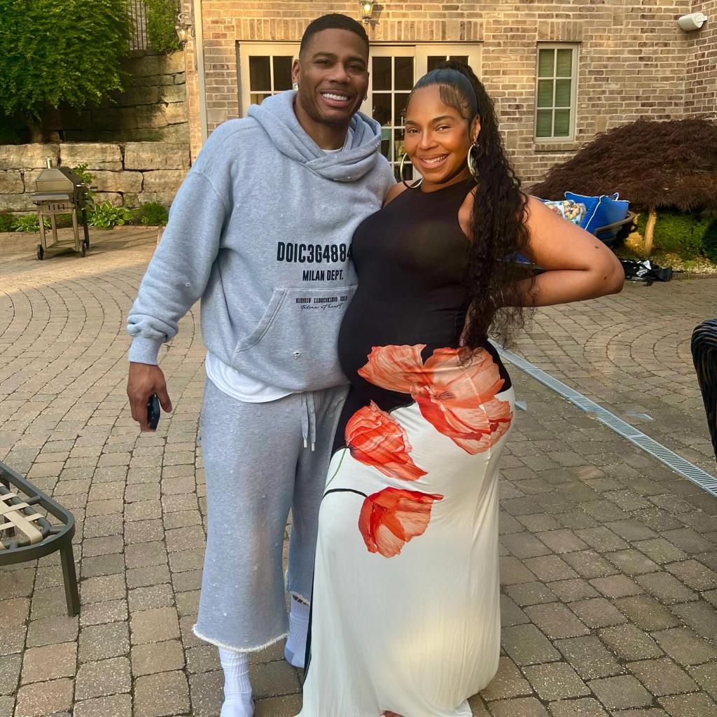 Nelly with pregnant Ashanti.