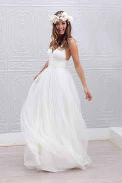 Irenwedding Spaghetti Ruched Empire Waist Open Back Beach Wedding Dress