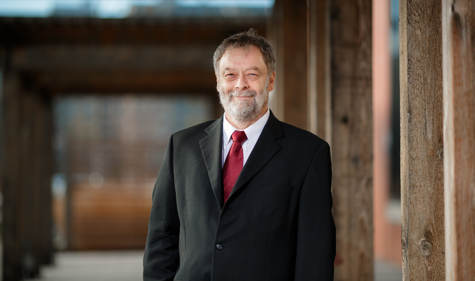 Headshot of Rob Baker.