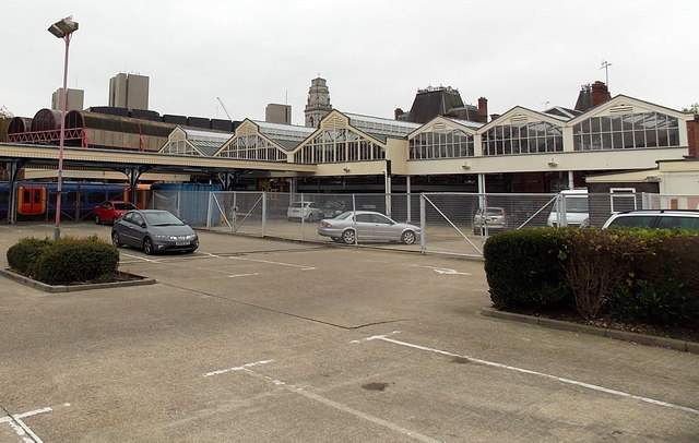 Portsmouth & Southsea railway station 