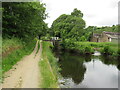 SE1115 : Huddersfield Narrow Canal, Milnsbridge, Huddersfield by Malc McDonald