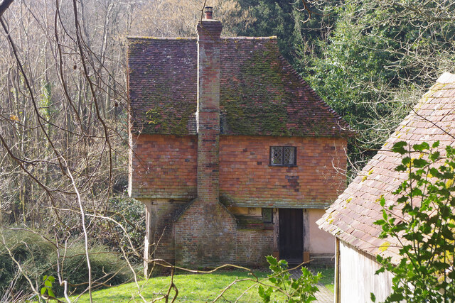 Hole Cottage, Cowden