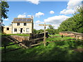 SU0797 : Bridge and lock keeper's cottage near South Cerney by Malc McDonald