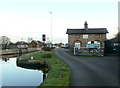 SE6119 : Pollington Lock (2) by Alan Murray-Rust