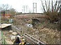 SU2387 : Station Road Arch Bridge over the Wilts & Berks Canal by Vieve Forward