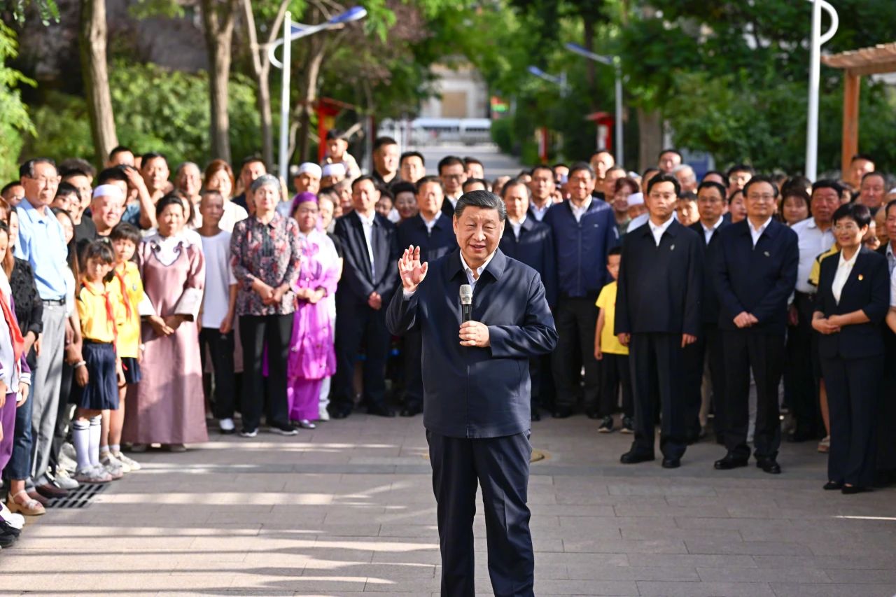 习近平在宁夏考察调研