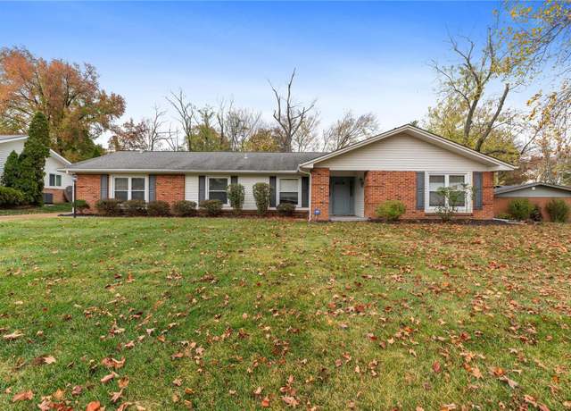 Property at 502 Iron Lantern Dr, Ballwin, MO 63011, 4 beds, 2 baths